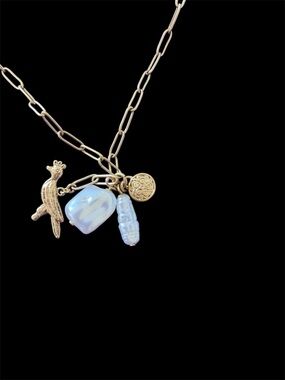 The Met Gold Chain Necklace with Blue Iridescent Pearl Charms NWB